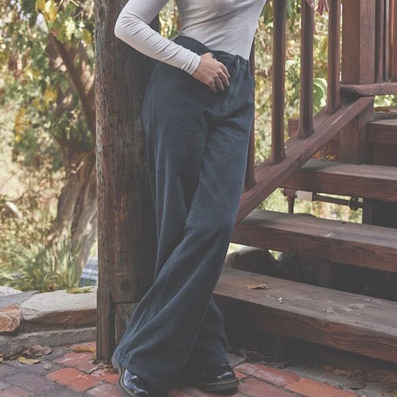 Wide Leg Green Cords - Picture 2 of 5